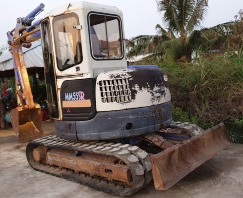 MM55 @285,000บาท รถมิสซูเครื่อง4สูบเครื่องดีปั่มแรงไฟฟ้าครบหัวเก๋งรถนอกเพิ่งนำเข้ามาใหม่ ยังไม่เคยใช้งานในเมืองไทย เครื่องดีปั้มเเรงไฟฟ้าครบออโต้คันเร่งเต่ากระต่ายพร้อม ใช้บูมอาร์มสวยช่างล่างดี รถสวยเร็วแรงไม่โหลด พร้อมใช้ รถเดิมๆเอกสารอินวอยล์ สนใจคลิ๊ก