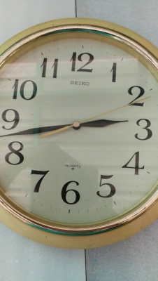 400 บ.ส่งถึงบ้านฟรี โทร 083-2000058 LINE ID:line832923 นาฬิกาแขวนผนังยี่ห้อ SEIKO จากญี่ปุ่น