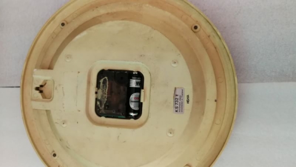 400 บ.ส่งถึงบ้านฟรี โทร 083-2000058 LINE ID:line832923 นาฬิกาแขวนผนังยี่ห้อ SEIKO จากญี่ปุ่น