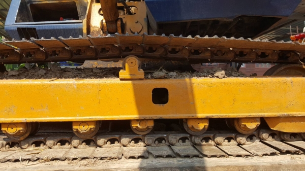 ขาย แบคโฮ KOMATSU PC60-5 เครื่อง 4BD1 ปั้มเดิม ช่วงล่างเต็ม รถพร้อมใช้งาน เอกสารใบซื้อขาย ราคาต่อรองได้ครับ