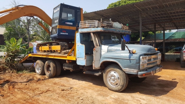 ขาย รถเทนเลอร์ท้ายลาด 10 ล้อ หัวยาว เพลาเดียว เครื่อง DA640 140 แรงม้า มีสโลว์กลาง คัสซีมีปะดามหน่อย ขาย รถเทนเลอร์ท้ายลาด 10 ล้อ หัวยาว เพลาเดียว เครื่อง DA640 140 แรงม้า มีสโลว์กลาง คัสซีมีปะดามหน่อย