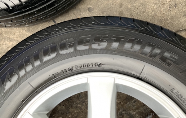 ล้อแม็ก ISUZU D-MAX Platinum ขอบ 15 พร้อมยาง 215-70-15 Bridgestone