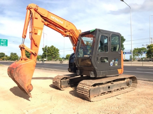 ขายรถขุด HITACHI ZX75US-3 ปี 2010 นำเข้าเองจากญี่ปุ่น สภาพสวยพร้อมใช้ มีVDOการทำงานครับ