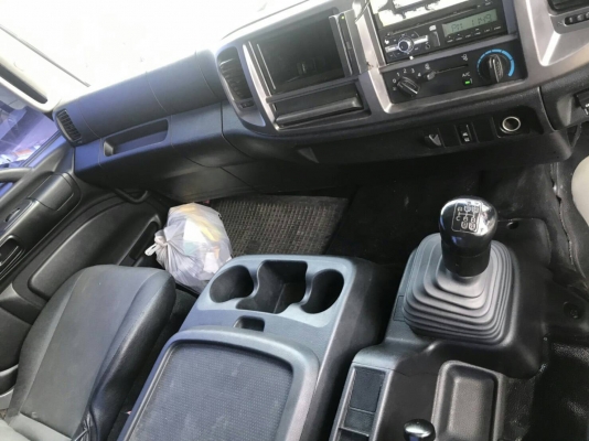 ขายดาวน์รถบรรทุกหัวลาก 10 ล้อดัมพ์ HINO VICTOR 344 แรงม้าปี 2559 ขายดาวน์ 100000 ผ่อนต่อ 60000 x 32 = 1920000 รวม 2020000