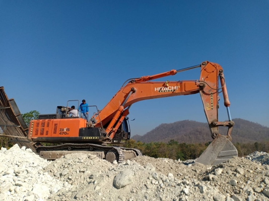 ขายรถแบคโฮ HITACHI ZX470 5G เอกสารอินวอย ไมล์ 11000 ชม.ราคา 3200000