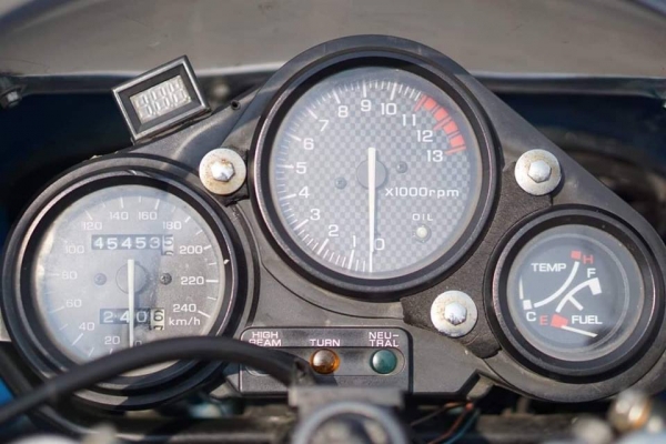 ร้าน วุฒิ นนบุรี ขาย HONDA NSR150 sp รถสภาพสวยๆแรงๆทะเบียนโอน