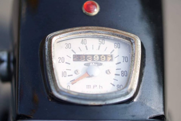 ร้าน วุฒิ นนบุรี ขาย HONDA C95 1960 สภาพนางฟ้า รถเดิมๆเครื่องดีทะเบียนโอน
