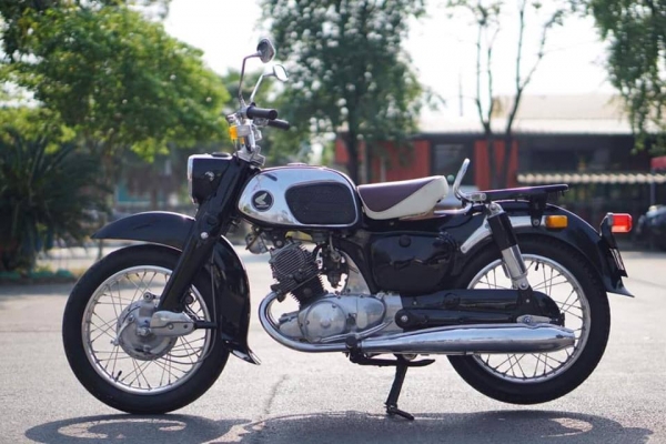ร้าน วุฒิ นนบุรี ขาย HONDA C95 1960 สภาพนางฟ้า รถเดิมๆเครื่องดีทะเบียนโอน