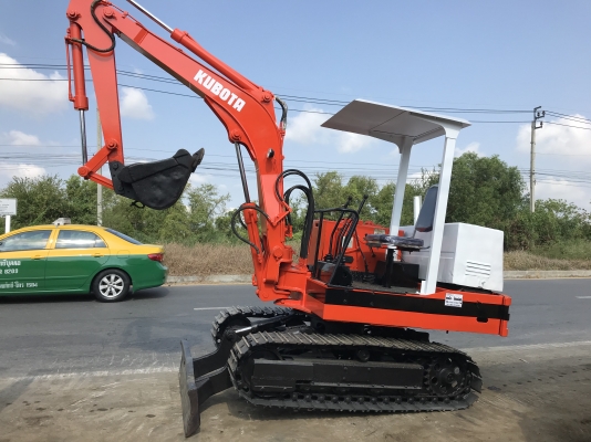 Kubota kh11สภาพดีเก่าญี่ปุ่น มีใบอินวอยไม่เคยใช้ในไทย Kubota kh11สภาพดีเก่าญี่ปุ่น มีใบอินวอยไม่เคยใช้ในไทย