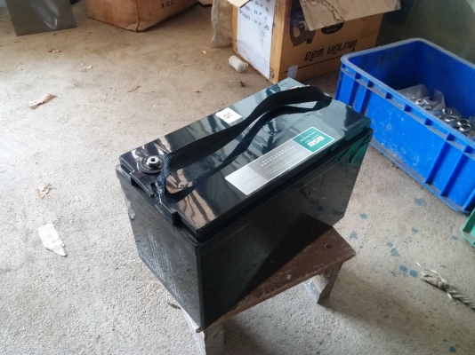 แบตเตอรี่ 12V  100A