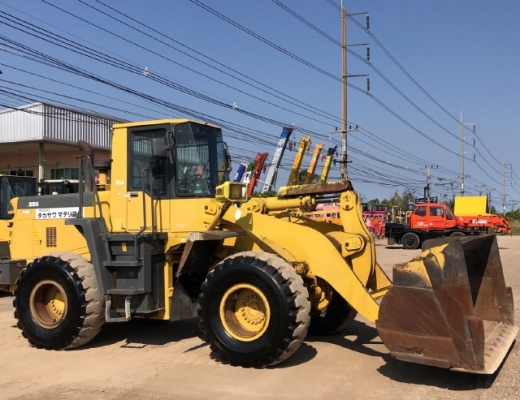 ขายรถตักล้อยาง KOMATSU WA350-3E นำเข้าเองจากญี่ปุ่น สภาพสวยพร้อมใช้ มีVDOการทำงานครับ