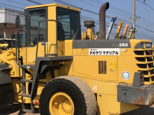 ขายรถตักล้อยาง KOMATSU WA350-3E นำเข้าเองจากญี่ปุ่น สภาพสวยพร้อมใช้ มีVDOการทำงานครับ