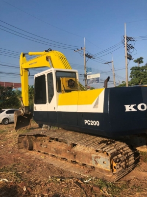 KOMATSU PC 200-5