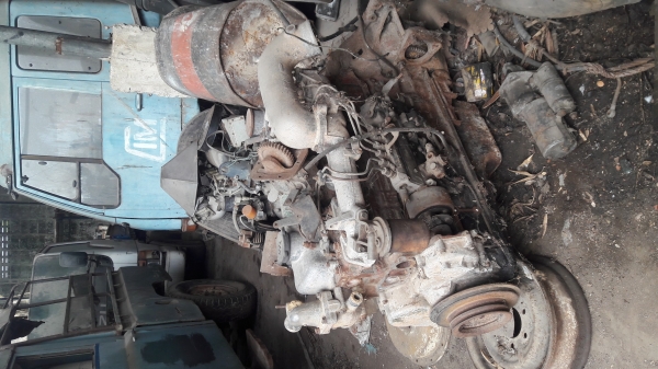 เครื่อง HINO EH700  สภาพภายในเดิมๆ เครื่องดีตัดจาก 10 ล้อ FL