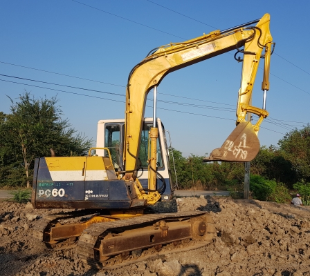 ขายKOMATSU PC60-6