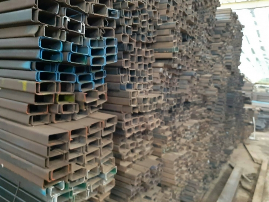 ขายเหล็กใหม่ C3 C4 C5 C6 หนา 1.5-2.6 มิล เหล็กใหม่ ราคาโลละ 16 บาท