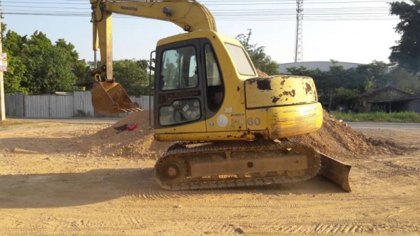 PC60-7 KOMATSU @785,000 รถนอก สถาพดี พร้อมใช้เพิ่งนำเข้ามายังไม่เคยใช้งานในไทย ระบบไฟฟ้าครบ สภาพสวยพร้อมเอกสาร สนใจคลิ๊ก ☎ 081-989-1989 หรั่งครับ