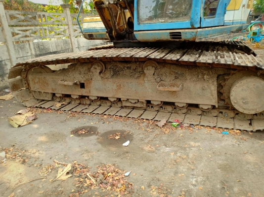 ขายรถแบคโฮ KOBELCO SK200-/// ไม่มีระบบไฟไม่มีเอกสาร ราคา 420000