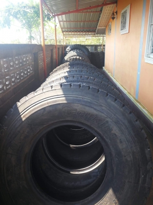 ยาง กระทะล้อ รถเครน โฟล์คลิฟท์ รถยกตู้ มือสองทุกขนาด ราคาเริ่มที่หลักพัน