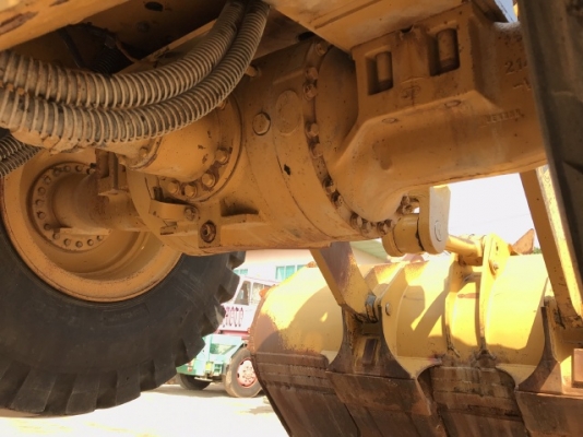 ขายรถตักล้อยาง CAT 950H ปี 2010 นำเข้าเองจากญี่ปุ่น สภาพสวยพร้อมใช้ มีVDOการทำงานครับ