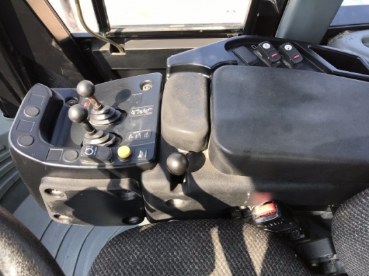 ขายรถตักล้อยาง CAT 950H ปี 2010 นำเข้าเองจากญี่ปุ่น สภาพสวยพร้อมใช้ มีVDOการทำงานครับ