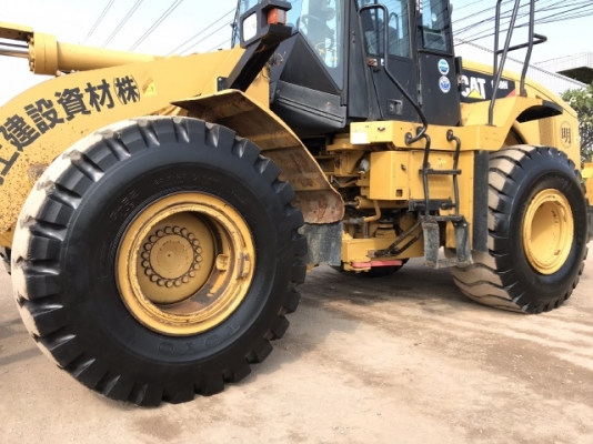 ขายรถตักล้อยาง CAT 950H ปี 2010 นำเข้าเองจากญี่ปุ่น สภาพสวยพร้อมใช้ มีVDOการทำงานครับ