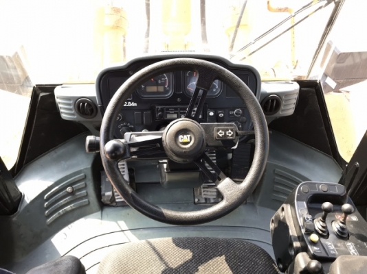 ขายรถตักล้อยาง CAT 950H ปี 2010 นำเข้าเองจากญี่ปุ่น สภาพสวยพร้อมใช้ มีVDOการทำงานครับ