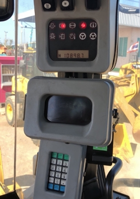 ขายรถตักล้อยาง CAT 962H นำเข้าเองจากญี่ปุ่น สภาพสวยพร้อมใช้ มีVDOการทำงานครับ