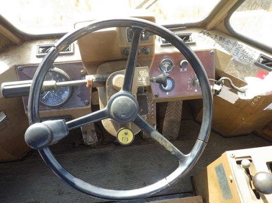 CAT 936EZ สภาพสวย นำเข้าตรงจากญี่ปุ่น ถึงไทยเร็ว ๆ นี้ครับ