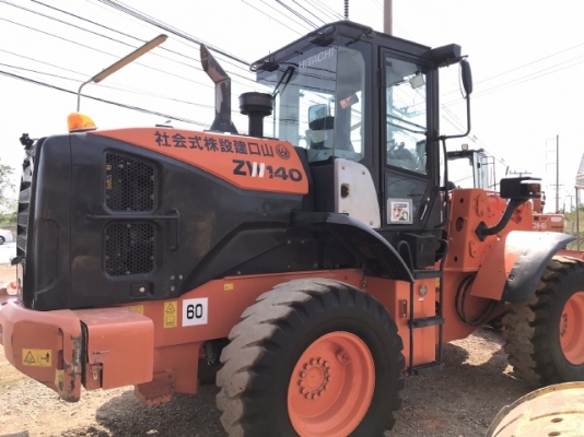 ขายรถตักล้อยาง HITACHI ZW140-5B (เท่าเทียบ WA200-7) ปี 2015 นำเข้าเองจากญี่ปุ่น สภาพสวยพร้อมใช้