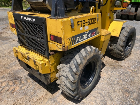 ขายรถตัก FURUKAWA FL35-2 ระบบเลี้ยวเอวอ่อน สมบูรณ์พร้อมใช้ครับ FROM JAPAN ติดต่อ 063-9316985 ID LINE : 0639316985 ขายรถตัก FURUKAWA FL35-2 ระบบเลี้ยวเอวอ่อน สมบูรณ์พร้อมใช้ครับ FROM JAPAN ติดต่อ 063-9316985 ID LINE : 0639316985