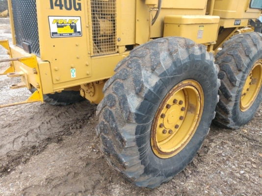 สวยมากๆ รถเกรด 140G#72V16800 ซีเรียลสูง 8,000ชม.สนใจสั่งนำเข้าบอกได้เลยครับ โทรเลย 092-929-9942 ธีรเทพ