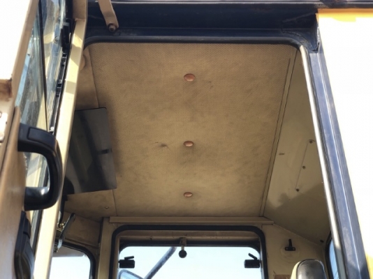 ขายรถตักล้อยาง KOMATSU WA300-1 นำเข้าเองจากญี่ปุ่น สภาพสวยพร้อมใช้ มีVDOการทำงานครับ