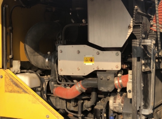 ขายรถตักล้อยาง KOMATSU WA320-7 ปี 2015 นำเข้าเองจากญี่ปุ่น สภาพสวยพร้อมใช้ มีVDOการทำงานครับ