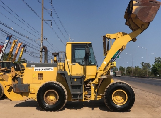 ขายรถตักล้อยาง KOMATSU WA350-3E นำเข้าเองจากญี่ปุ่น สภาพสวยพร้อมใช้ มีVDOการทำงานครับ