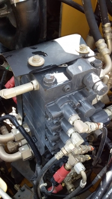 ต้องการขายรถขุดยี่ห้อ KOMATSU-PC78US-6NOรถนอกนำเข้าจากญี่ปุ่น ต้องการขายรถขุดยี่ห้อ KOMATSU-PC78US-6NOรถนอกนำเข้าจากญี่ปุ่น