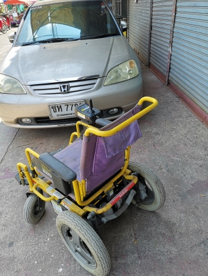 ขายเก้าอี้เลื่อนไฟฟ้า suzuki mc-15 ขายเก้าอี้เลื่อนไฟฟ้า suzuki mc-15