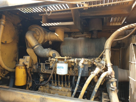 ขายรถตักล้อยาง KOMATSU WA 200-1 ราคา.620,000 ต่อรอง ขายตามสะภาพ ตู้เก็ง 2 เพลา รถใช้วานได้ สีเดิมๆ สนใจนัดดูรถได้ที่ 081-3531946 ต่อ.บางนา &amp; ID-LINE รถอยู่ จ.บุรีรัมย์