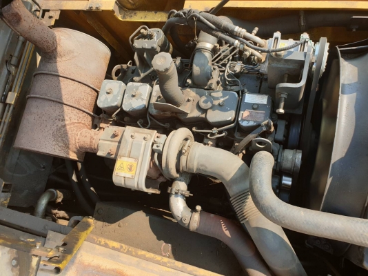 ขายรถแบคโค KOMATSU PC200-7 เอกสารเล่มทะเบียน ภาษีไม่ขาด ราคา.1,290,000 ต่อรอง รถพร้อมใช้ แอร์มี เครื่อง ปั้ม แรง สีเดิมๆ ตามสะภาพ เอวแน้น เฟรมสวย มูมฮาร์มสวย โซ้หนา สนใจนัดลองรถได้ที่.0813531946 ต่อ.บางนา &amp; ID-LINE รถอยู่ จ.บุรีรัมย์