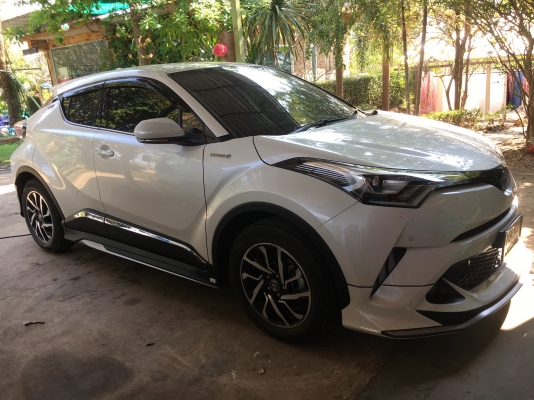 บังโคลนรถToyota c-hr บังโคลนรถToyota c-hr