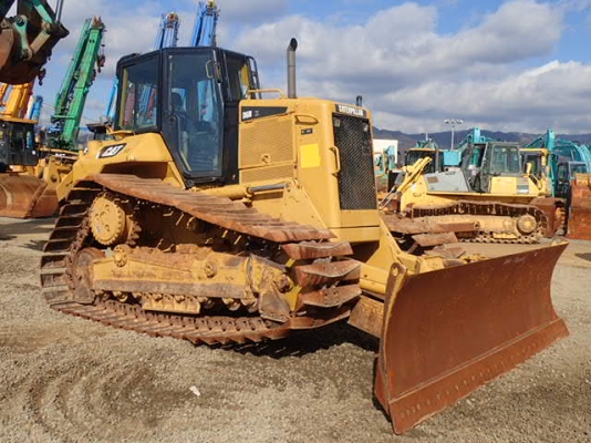 CAT D6N สภาพสวยมาก 5 พันชั่วโมงแท้ ๆ จากญี่ปุ่น ถึงไทยเร็ว ๆ นี้ครับ