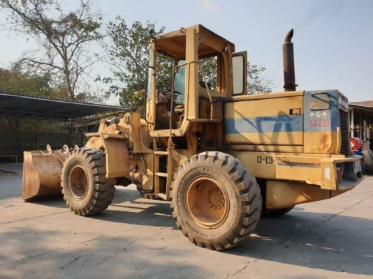 KOMATSU WA200-1