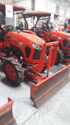 แทรกเตอร์ L4018 Max (TD535) รถปี 59 ใช้งาน 429 ชม.สวยๆพร้อมใช้ ผ่อนได้มีรับประกัน สนใจติดต่อเซลสันต์ 092-2603737