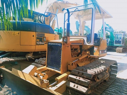 มาใหม่จ้า...KOMATSU D20P-6เก่านอกแท้  สภาพสวยมาก  ใช้งานมาแค่ 1,2xxชั่วโมง  พร้อมใช้  โทร 089-3818694จ๊อย