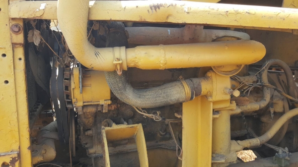 ขายตามสภาพ รถตัก CAT 922 เครื่อง DA120 เกียร์ครบ รถจอดไว้ที่อู่ซ่อมยังไม่ได้ซ่อม ให้ไปเช็คเองนะครับ ขายตามสภาพ รถตัก CAT 922 เครื่อง DA120 เกียร์ครบ รถจอดไว้ที่อู่ซ่อมยังไม่ได้ซ่อม ให้ไปเช็คเองนะครับ