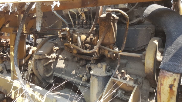 ขายตามสภาพ รถตัก CAT 922 เครื่อง DA120 เกียร์ครบ รถจอดไว้ที่อู่ซ่อมยังไม่ได้ซ่อม ให้ไปเช็คเองนะครับ ขายตามสภาพ รถตัก CAT 922 เครื่อง DA120 เกียร์ครบ รถจอดไว้ที่อู่ซ่อมยังไม่ได้ซ่อม ให้ไปเช็คเองนะครับ