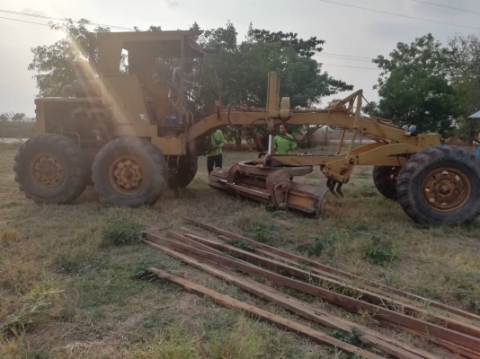 "ขายรถ เกรด KOMATSU GD37-6H "ขายรถ เกรด KOMATSU GD37-6H