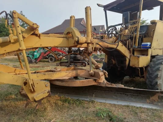 "ขายรถ เกรด KOMATSU GD37-6H "ขายรถ เกรด KOMATSU GD37-6H