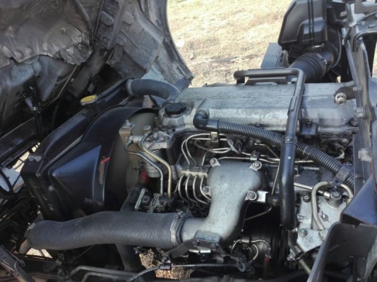 ขายค่ะHINO 6 ล้อหัวคัชซี 144 แรงม้า ปี 49 เครื่องดีคัชซีแจ่มๆสวยๆพร้อมใช้งาน ขายค่ะHINO 6 ล้อหัวคัชซี 144 แรงม้า ปี 49 เครื่องดีคัชซีแจ่มๆสวยๆพร้อมใช้งาน