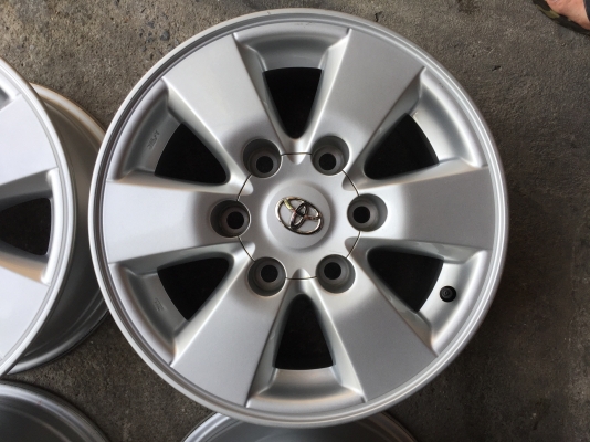 ล้อโตโยต้า ขอบ15+น๊อตเดิม24ตัว น้องๆป้ายแดง  #ชุด4วง4900บาท โทร0879050181.ส่งได้ทั่วไทย